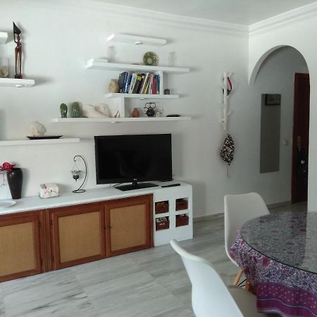 Apartamento cerca del mar con piscina y parking. Apartamento Benalmádena Exterior foto